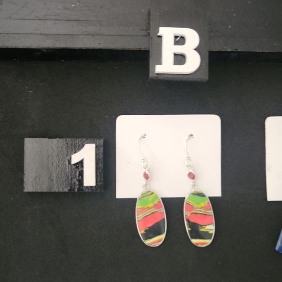 NEW Sterling Silver Earrings - Picture 3 of 5